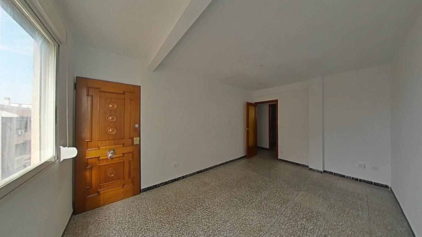 Salon-comedor-con-entrada-2