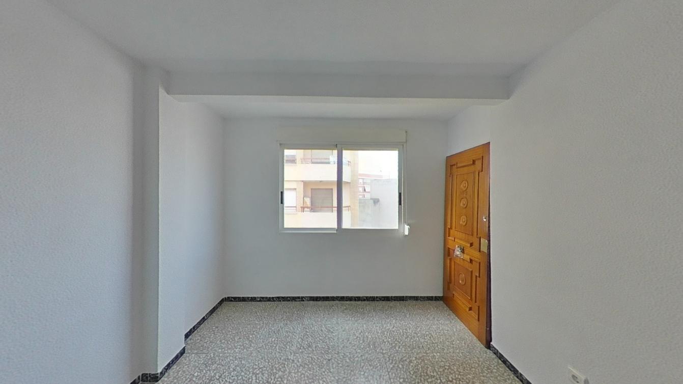 Salon-comedor-con-entrada